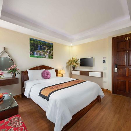 Viet Village Airport Hotel & Restaurants Hanoi Kültér fotó