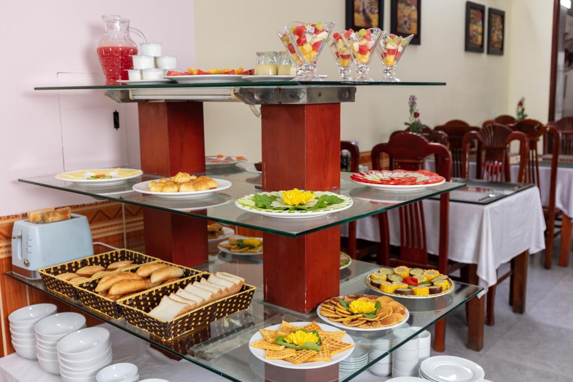 Viet Village Airport Hotel & Restaurants Hanoi Kültér fotó